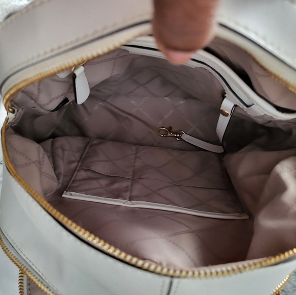 Michael Kors Rhea backpack - Picture 4 of 11